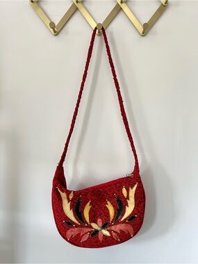 Vintage Appliquéd Red Woven Shoulder Bag